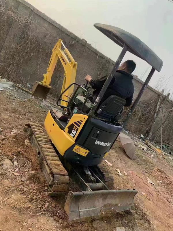 Mesin penggerak tanah bekas Excavator 2 ton mini excavator berkualitas tinggi Komatsu pc 18 MR