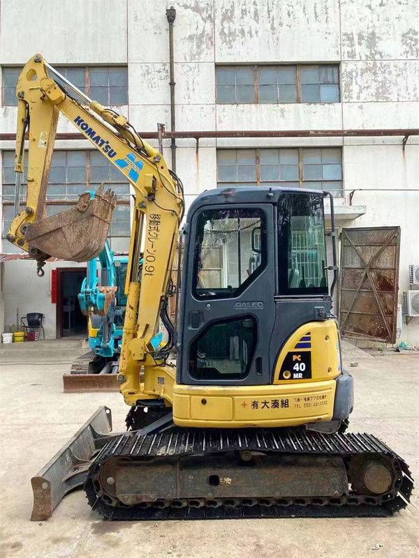 Siap bekerja dan berpengalaman digunakan Jepang komatsu pc 40 dalam kondisi baik dijual