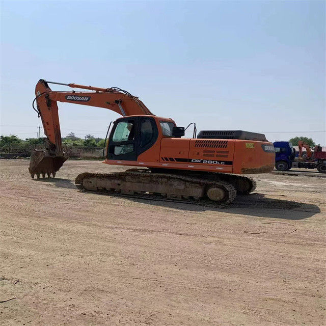 25 Ton Siap Digunakan Excavator Untuk Kerja Dan Berpengalaman Digunakan Korea Diimpor Doosan DX 260LC