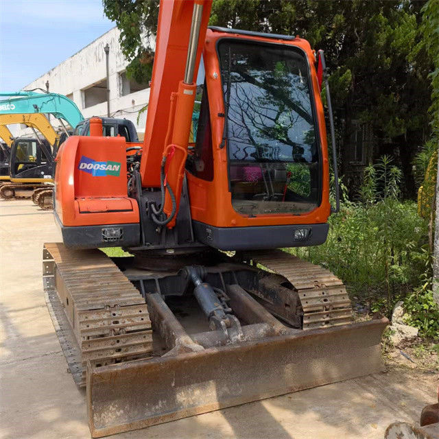 8 Ton Siap Digunakan Excavator Untuk Kerja Dan Berpengalaman Digunakan Korea Diimpor Doosan DX 75
