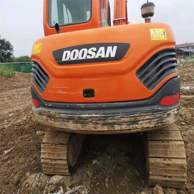 8 Ton Siap Digunakan Excavator Untuk Kerja Dan Berpengalaman Digunakan Korea Diimpor Doosan DX 75