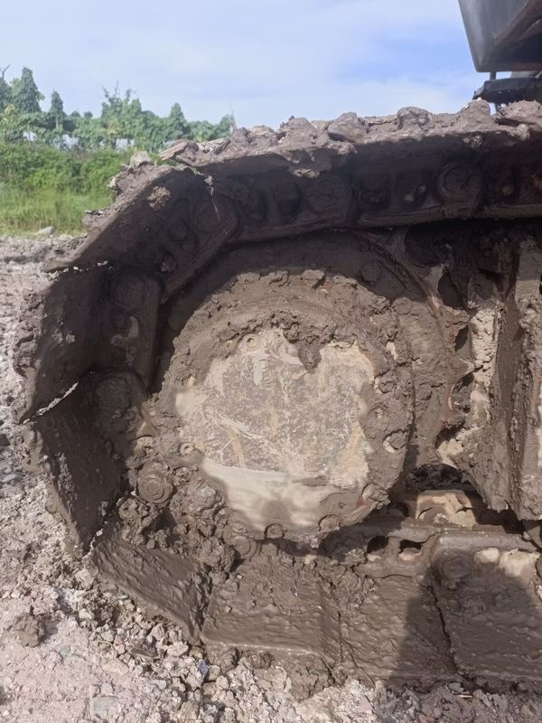 21 Ton Siap Digunakan Excavator Untuk Kerja Dan Berpengalaman Digunakan Korea Diimpor Hitachi 210-5G
