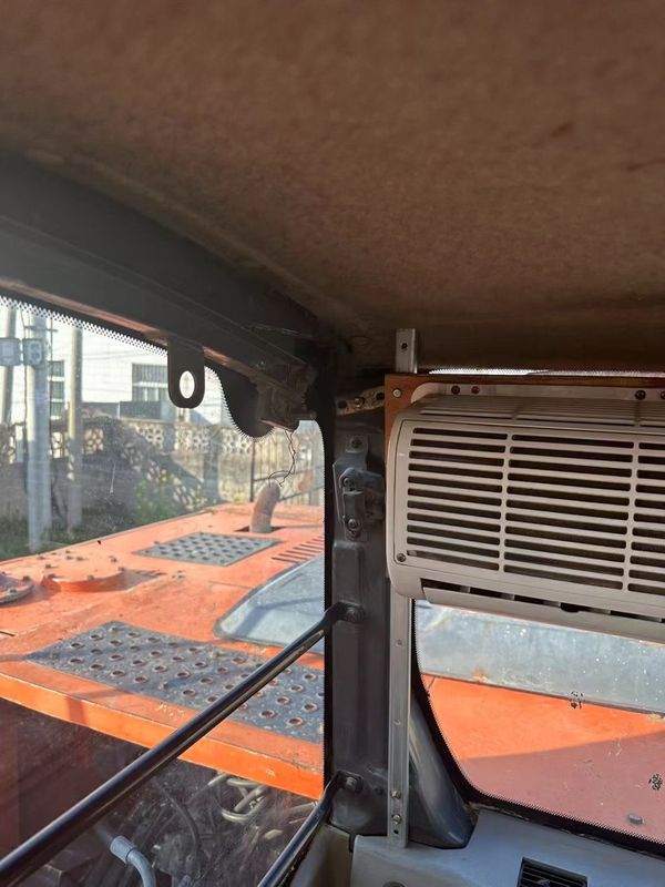 21 Ton Siap Digunakan Excavator Untuk Kerja Dan Berpengalaman Digunakan Korea Diimpor Hitachi 210-3 Dalam Kondisi Baik