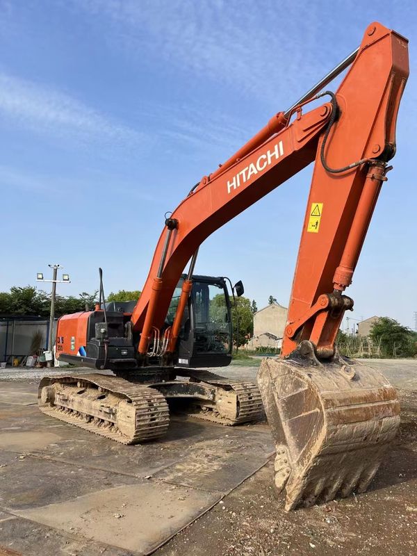 20 ton siap digunakan excavator untuk bekerja dan berpengalaman digunakan Korea Diimpor Hitachi 200-5A Dalam kondisi baik