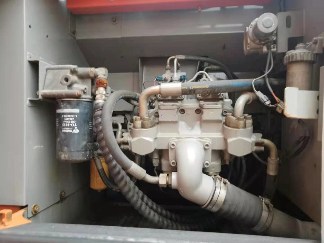 24 Ton Siap Bekerja Dan Berpengalaman Digunakan Jepang Diimpor Hitachi 240-3G