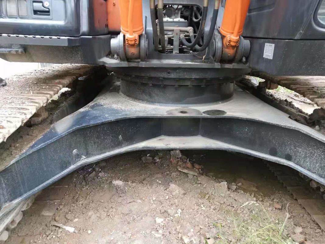 24 Ton Siap Bekerja Dan Berpengalaman Digunakan Jepang Diimpor Hitachi 240-3G