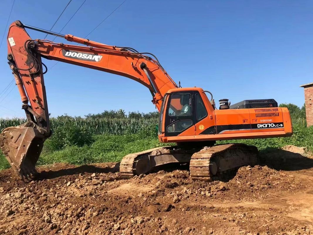 37 ton siap digunakan Excavator untuk bekerja dan berpengalaman digunakan Korea Diimpor DOOSAN DH370LC-9 dalam kondisi baik