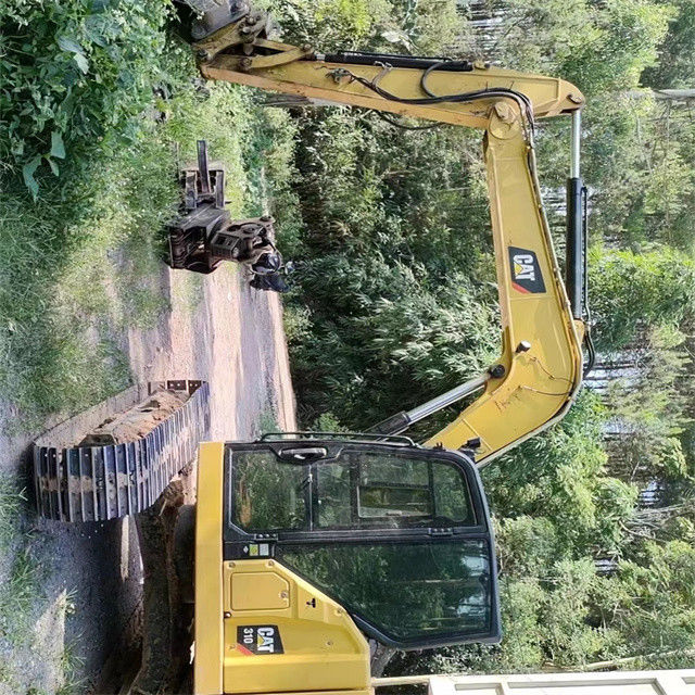 9.44 ton hampir baru Jepang diimpor mesin excavator merangkak digunakan refurbish CAT 310