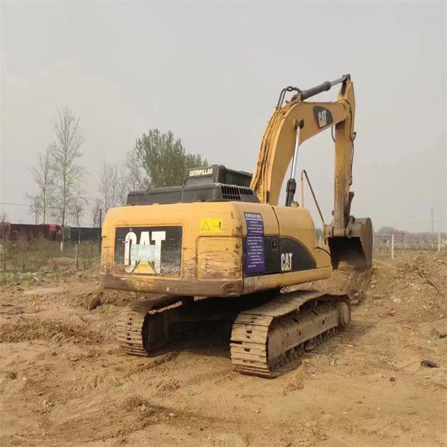 24.8 ton siap untuk bekerja dan berpengalaman digunakan Jepang Caterpillar 324 D dalam kondisi baik