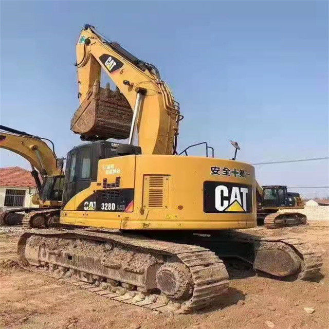 34.7 ton siap untuk bekerja dan berpengalaman digunakan Jepang Caterpillar 328 D dalam kondisi baik