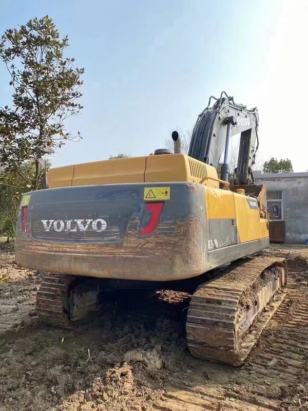 Swedia diimpor kualitas tinggi Volvo EC380 mesin excavator crawler digunakan hampir baru