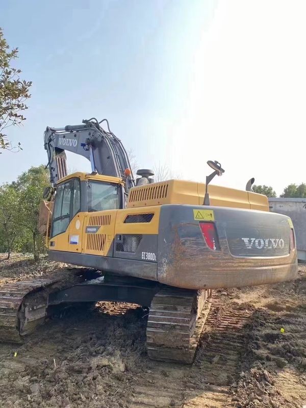 Swedia diimpor kualitas tinggi Volvo EC380 mesin excavator crawler digunakan hampir baru
