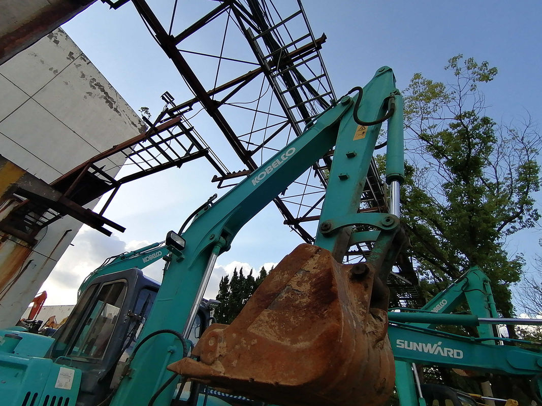 30.5kN KOBELCO SK60-C Mesin Excavator Berat 5,95t Daya mesin 42,4kW