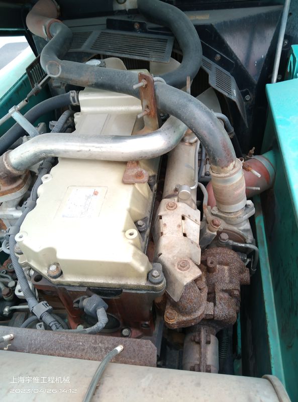 170 KN Tear Out Kobelco Sk250d Excavator Berat 24,7t Daya mesin 131kW