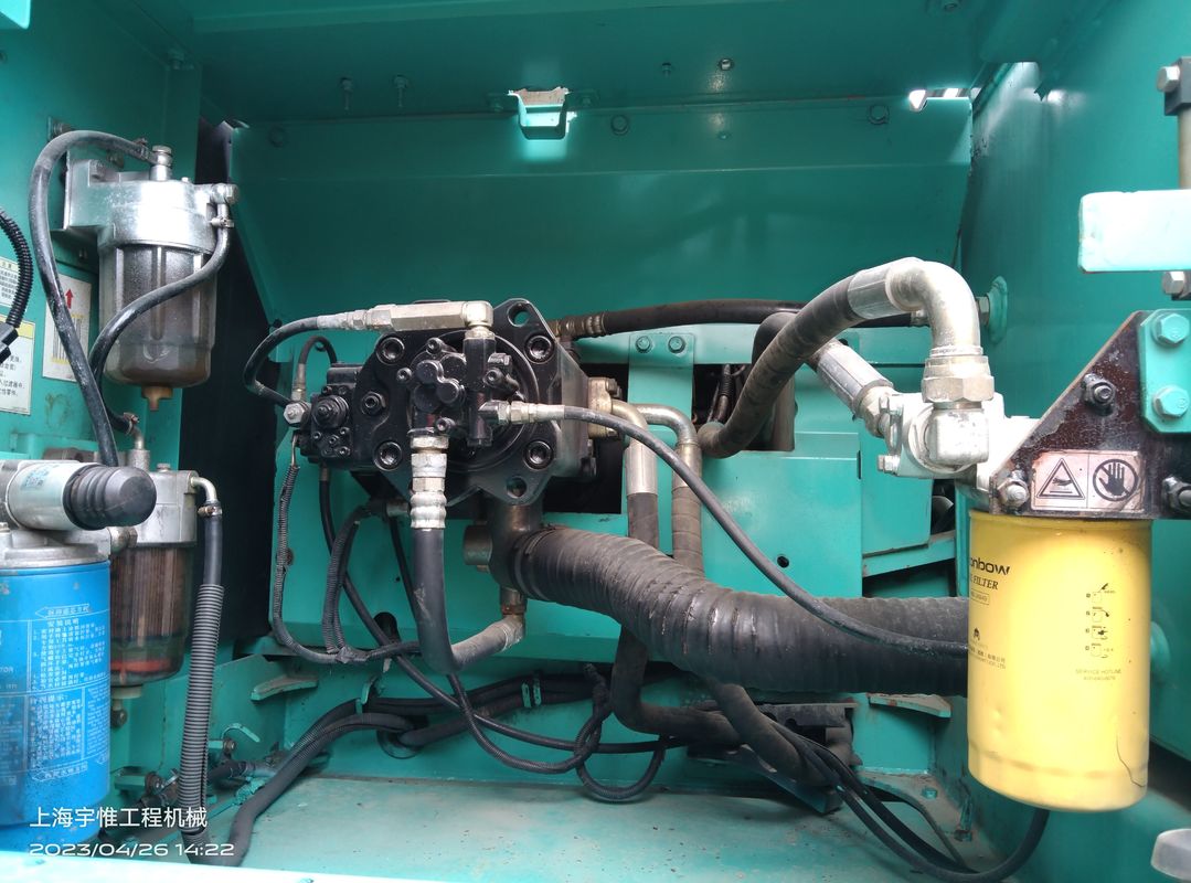 170 KN Tear Out Kobelco Sk250d Excavator Berat 24,7t Daya mesin 131kW