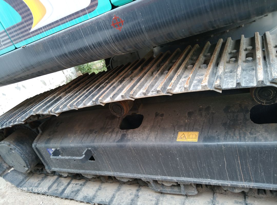 170 KN Tear Out Kobelco Sk250d Excavator Berat 24,7t Daya mesin 131kW