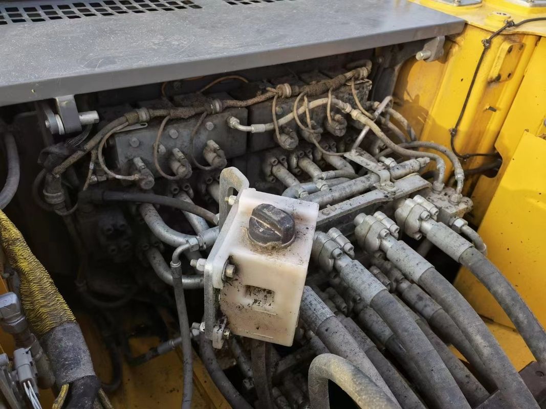 Digunakan Liebherr R966 siap untuk bekerja dan berpengalaman Jerman diimpor dalam kondisi baik