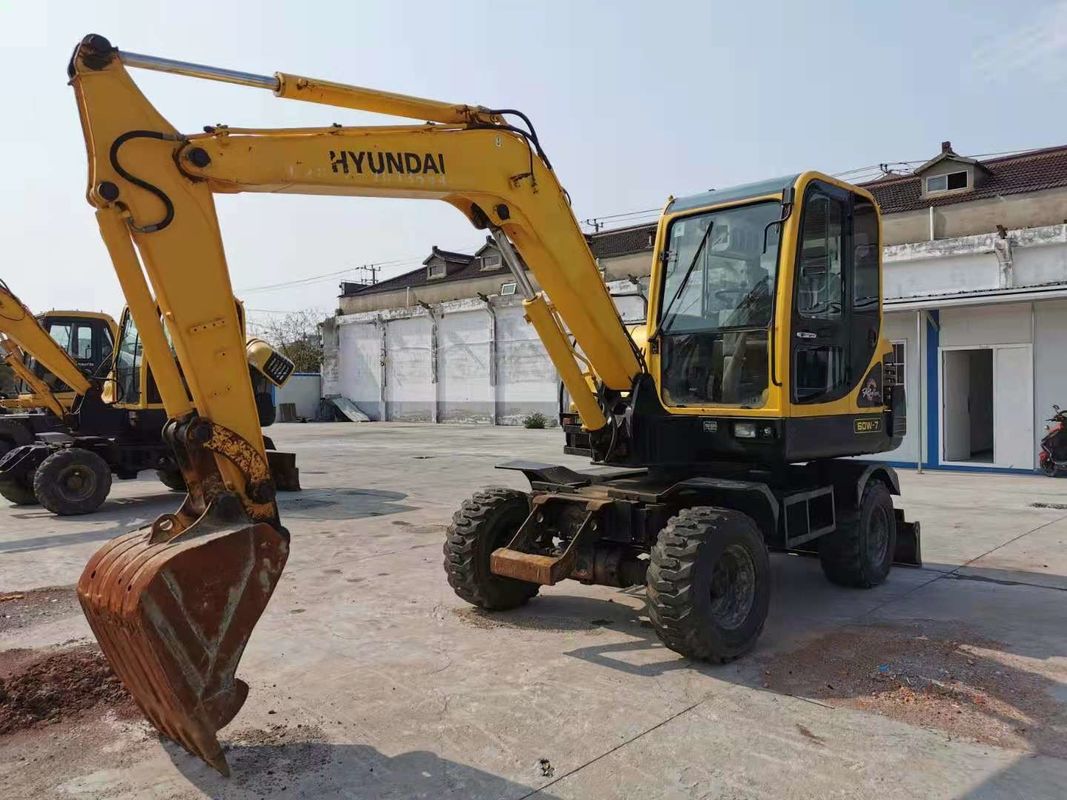 6 Ton Siap Bekerja Korea Diimpor Hyundai R60-7 Digunakan Roda Excavator
