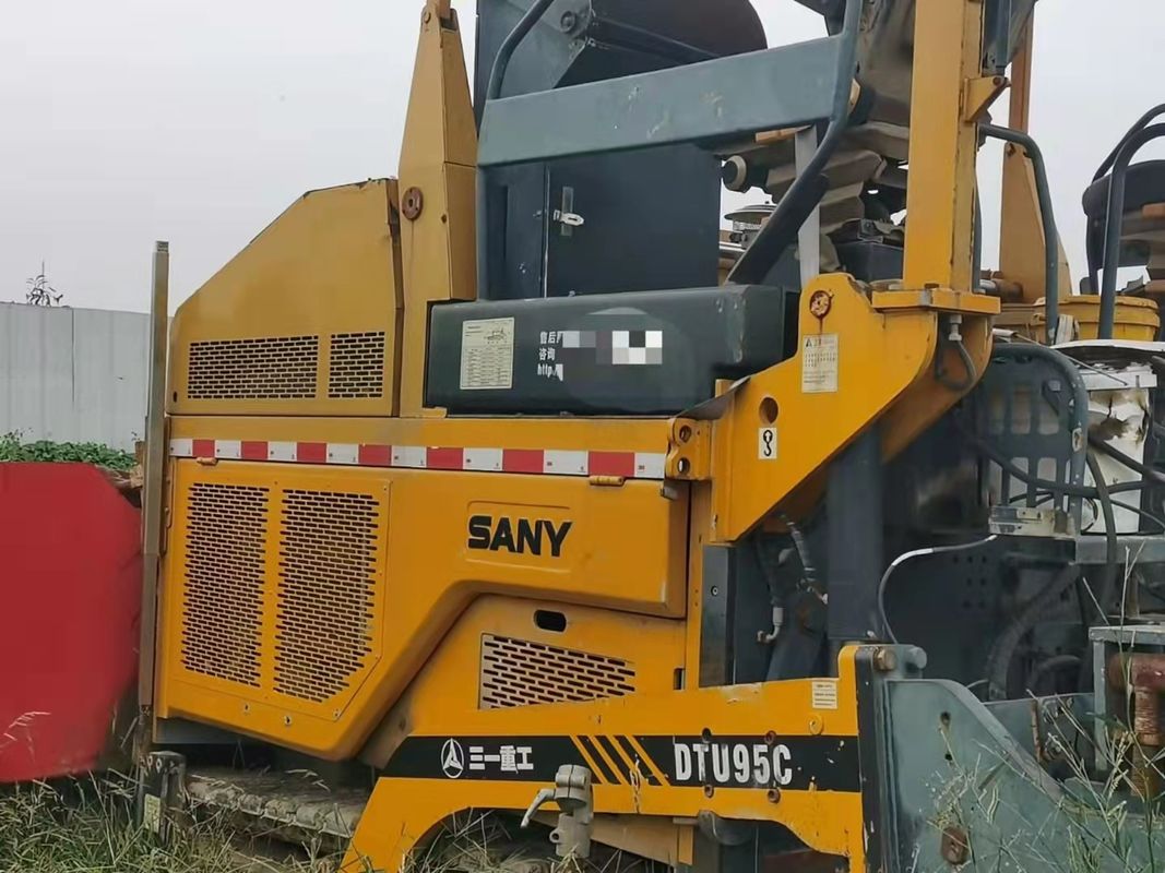 Semi-Trailer Lowbed Dua Axle SANY DTU95C Umum untuk Mengangkut Beban Berat atau Oversized