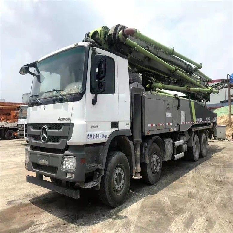 Dipakai Zoomlion Beton Pump Truck 37m 42m 48m 52m Jaminan dan Kinerja Optimal