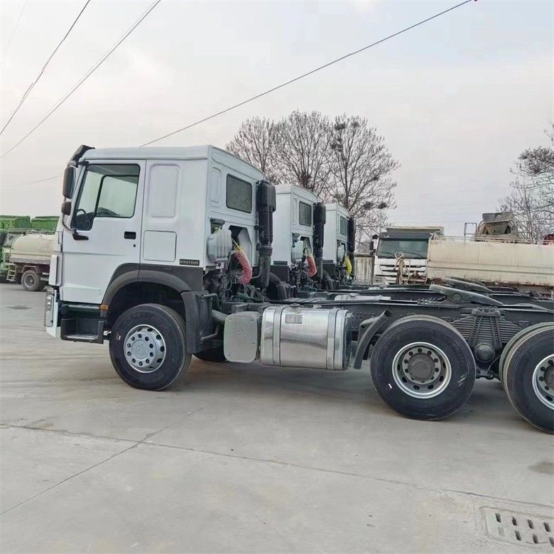430 Clutch Model Sinotruk Trailer Tractor Truck Head Unit Untuk Efisiensi Truk Berat