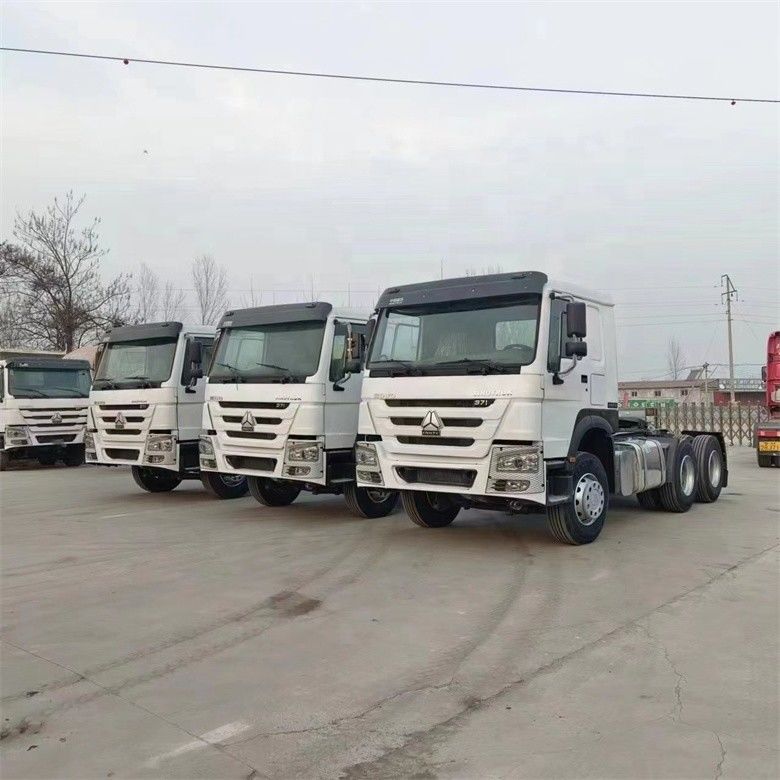 430 Clutch Model Sinotruk Trailer Tractor Truck Head Unit Untuk Efisiensi Truk Berat