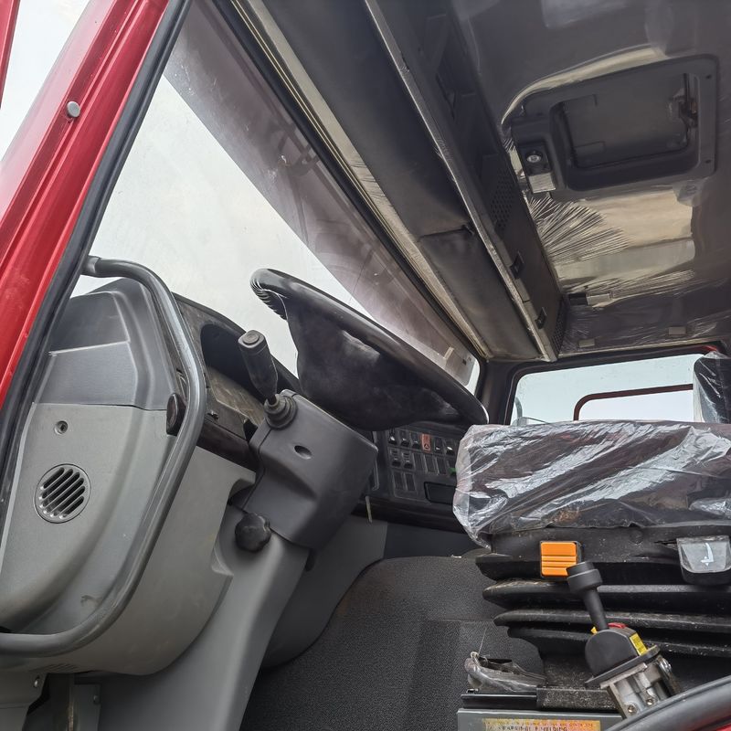 Second hand 371hp Truk Pengeboran bekas Howo 6x4 Truk Tipper dengan Sistem Multimedia 10 Roda