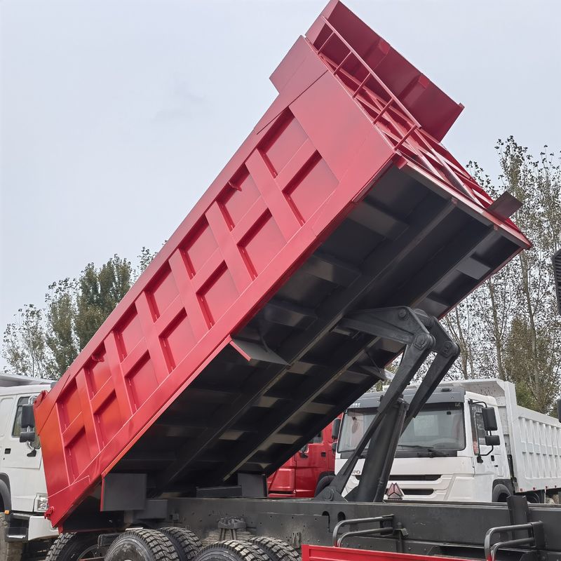 Second hand 371hp Truk Pengeboran bekas Howo 6x4 Truk Tipper dengan Sistem Multimedia 10 Roda