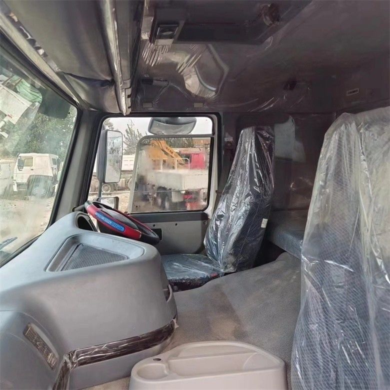 Sistem Multimedia Dilengkapi 6x4 Howo Dump Truck Sinotruck 371 LHD Dengan Dan Kemudi Kiri