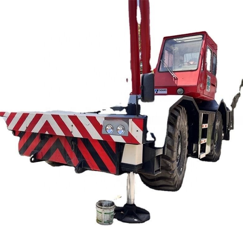 139.8kw Gross Power Tadano TR-500EX Keran bekas dengan kapasitas 50 Ton dan kapasitas bahan bakar 250L