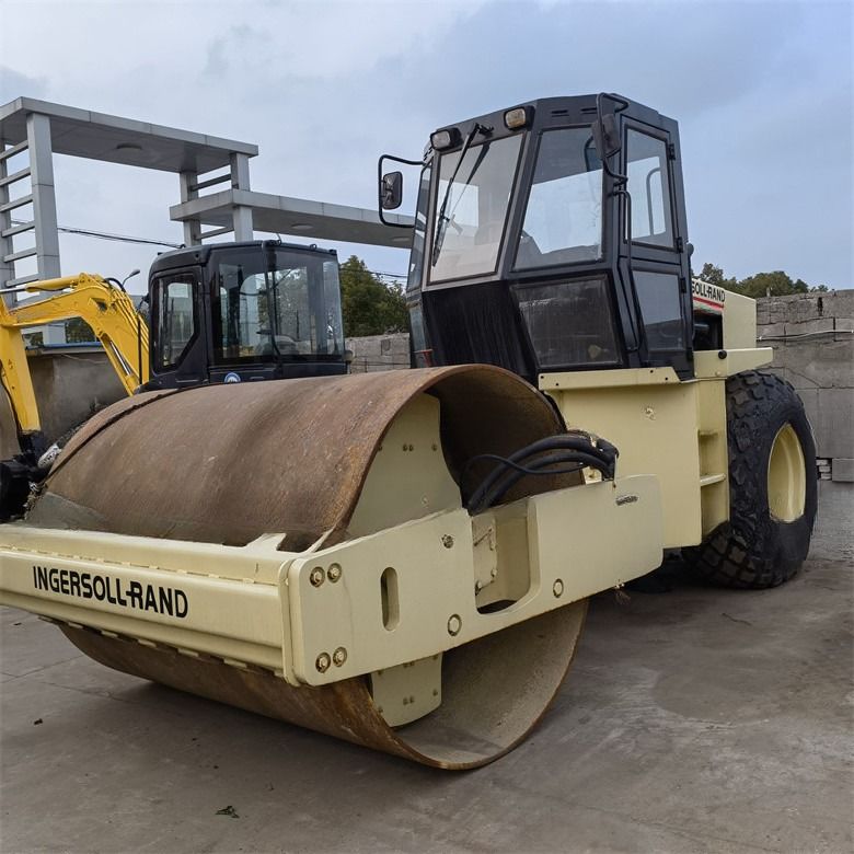 Amerika Diimpor Original Ingersoll-Rand SD100 Jalan Mesin Digunakan Single Drum Roller