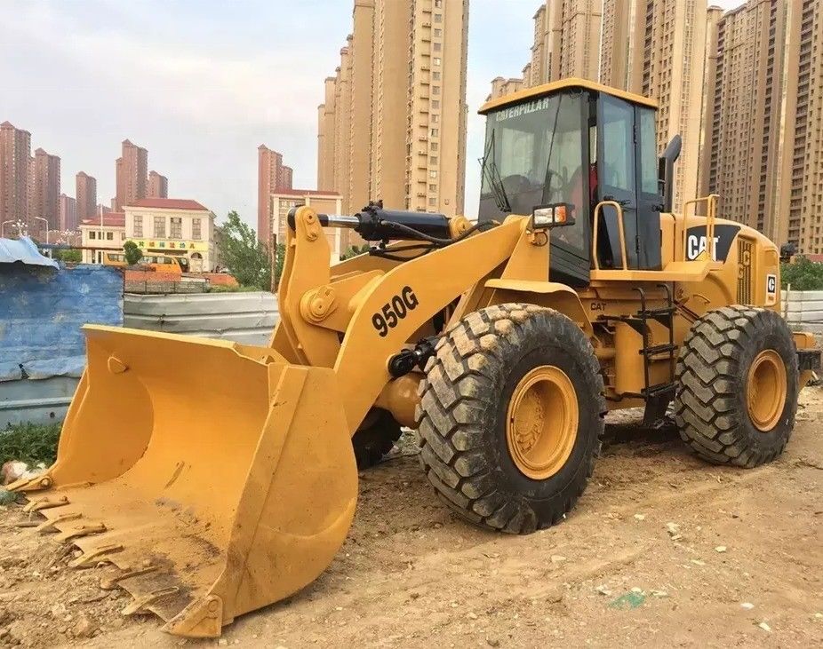 Mengunggah Log 5 Ton bekas Jepang Caterpillar 950G Loader Digunakan Cat 950 Manual Wheel Loader