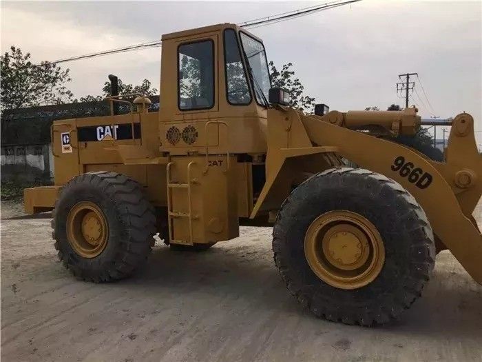 High Power Jepang Cat 966D Loader bekas dalam kondisi baik untuk pekerjaan beban berat