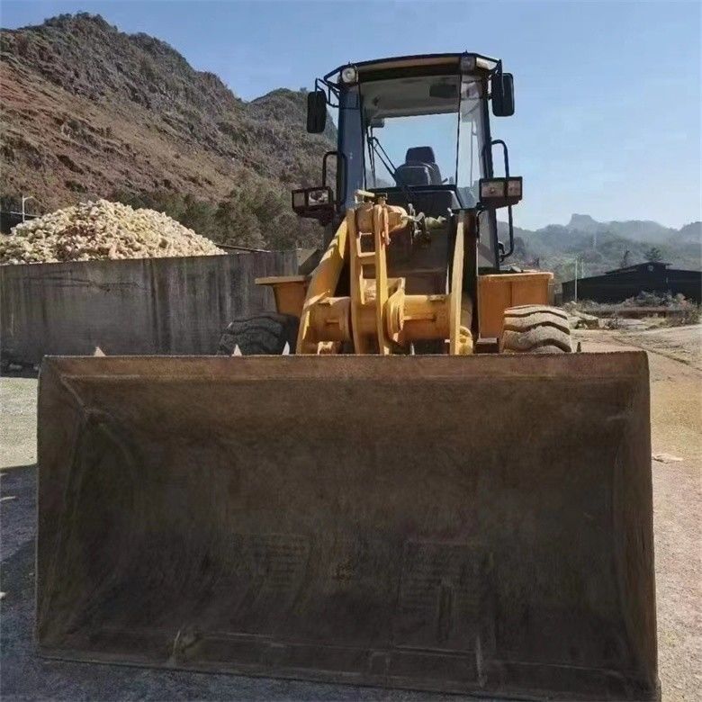 700 Jam Liugong 835H Digunakan Liugong CLG 835 Loader dengan mesin Perkins dan terjangkau