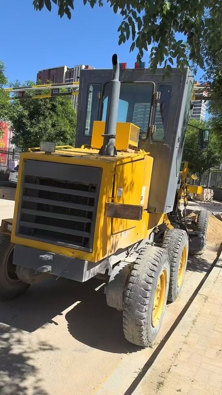 Dijual Komatsu GD355A-1 Motor Grader Bekas | Peralatan Konstruksi Jalan yang Andal Diekspor dari China