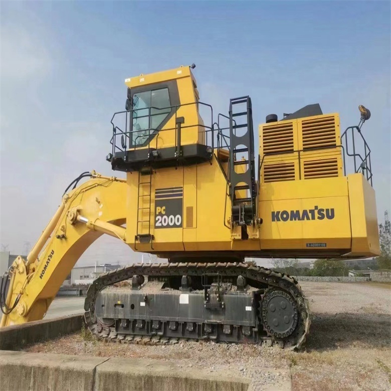 2016 Model Komatsu PC2000 Crawler Excavator with 794 KW Power and 200000 KG Operating Weight Ready for Sale