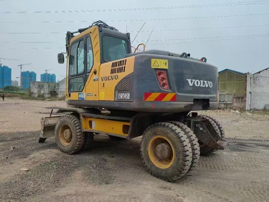 Digunakan Volvo EW145B Excavator Beroda Excavator second-hand yang andal